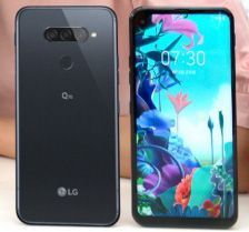 Lg Q70