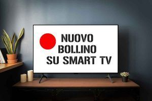 Bollino su smart TV