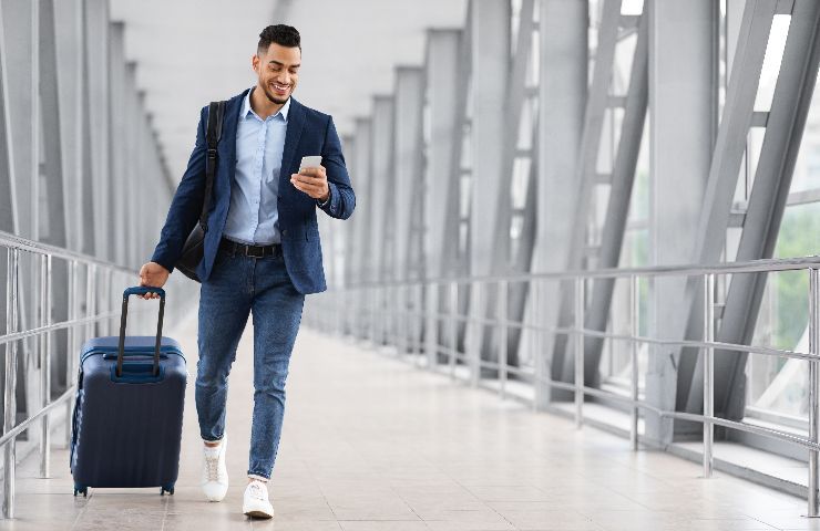 Connettersi col roaming all'estero