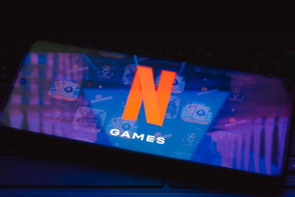 Netflix Games - logo su schermo smartphone