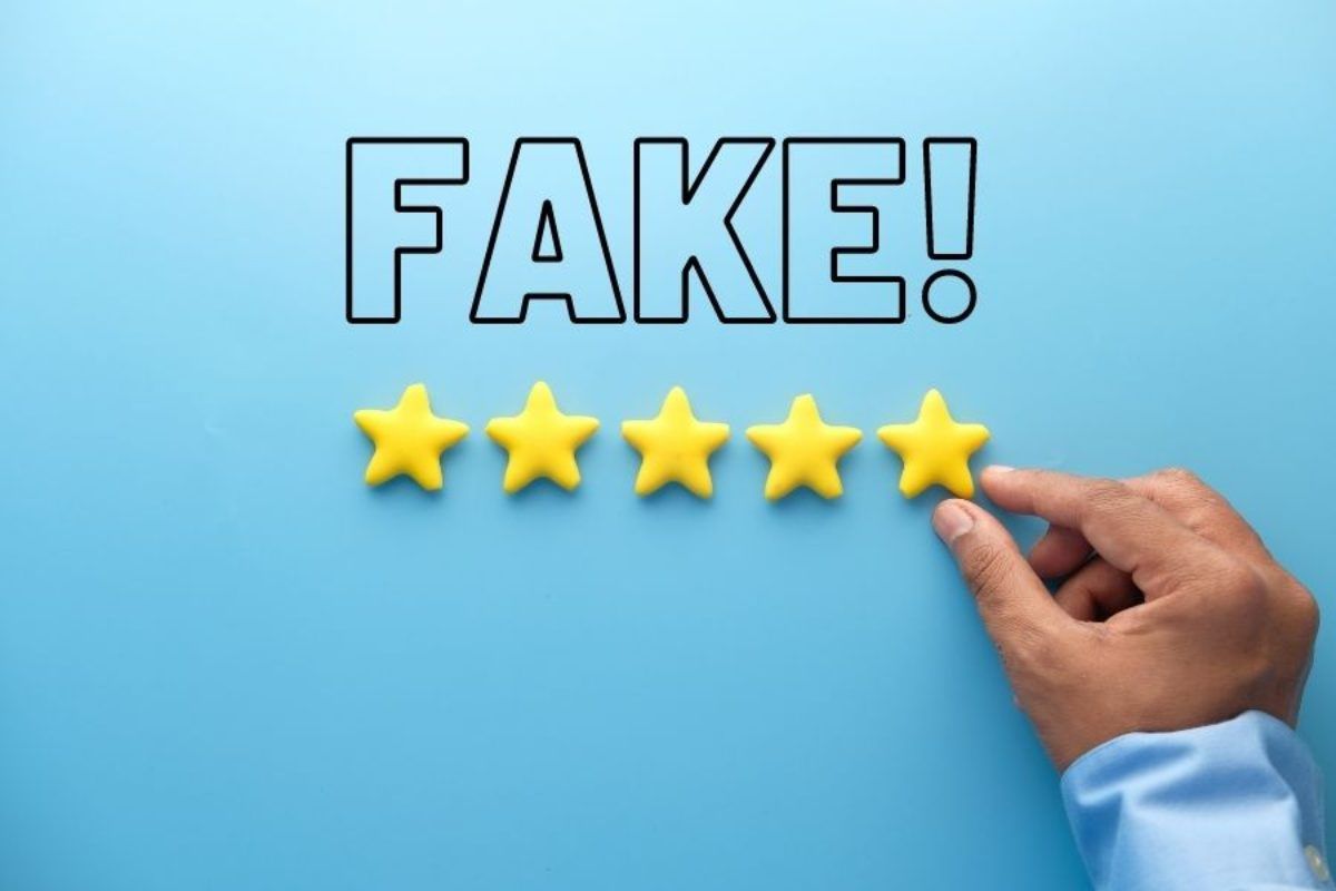 Recensioni false