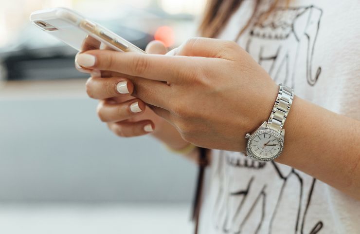 Uomo al telefono