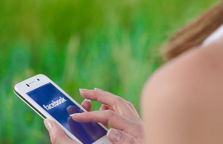 FB profilazione online