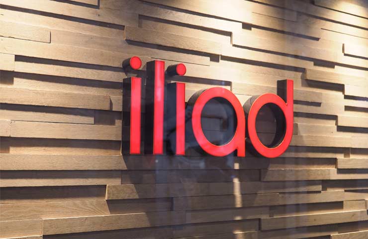 Iliad logo 3d negozio