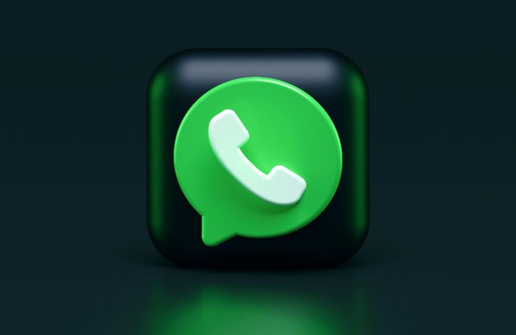 Nascondere le conversazioni su WhatsApp Nascondere le conversazioni su WhatsApp