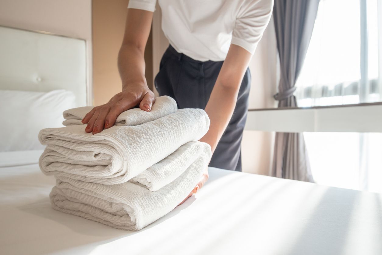 Lenzuola e asciugamani: dopo quanto tempo si devono cambiare?