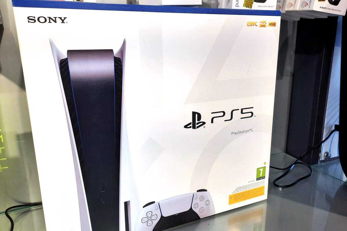 Quanto costa oggi una Ps 5? Il prezzo vi lascerà senza parole