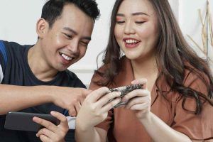 gioco smartphone persone