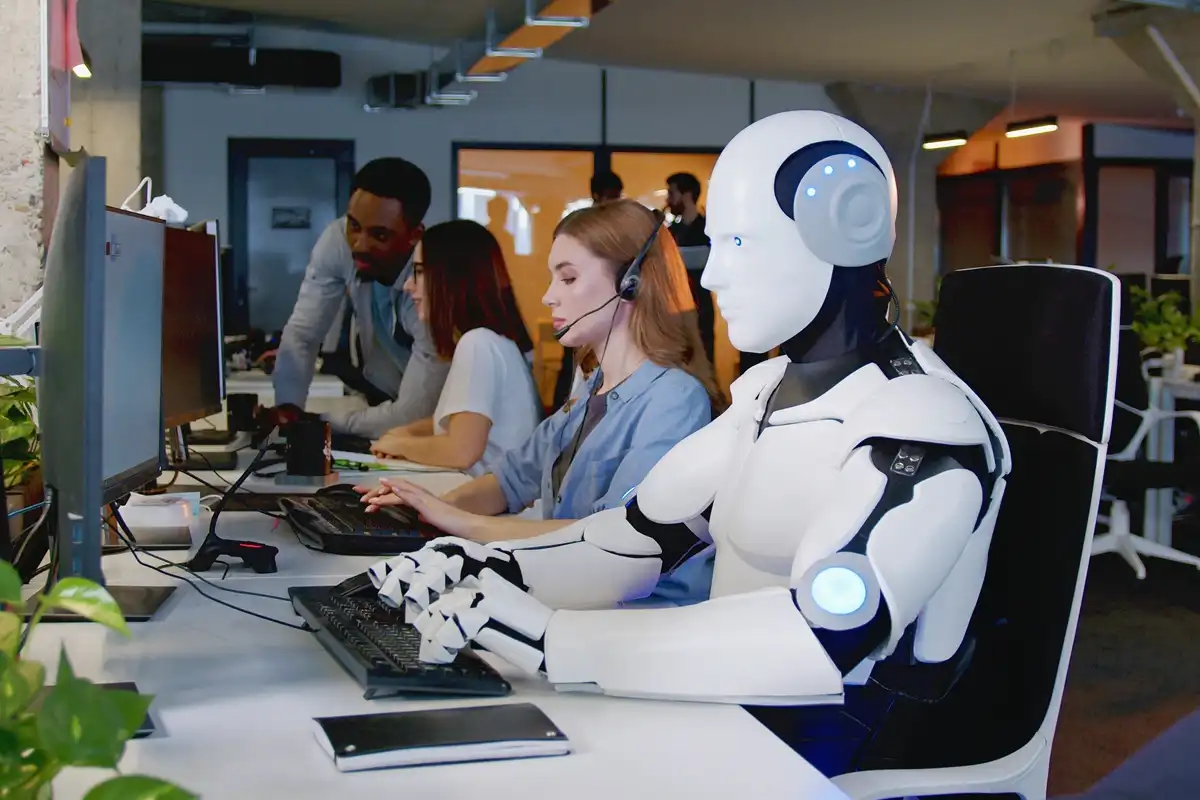 robot con ia al lavoro al posto di una persona