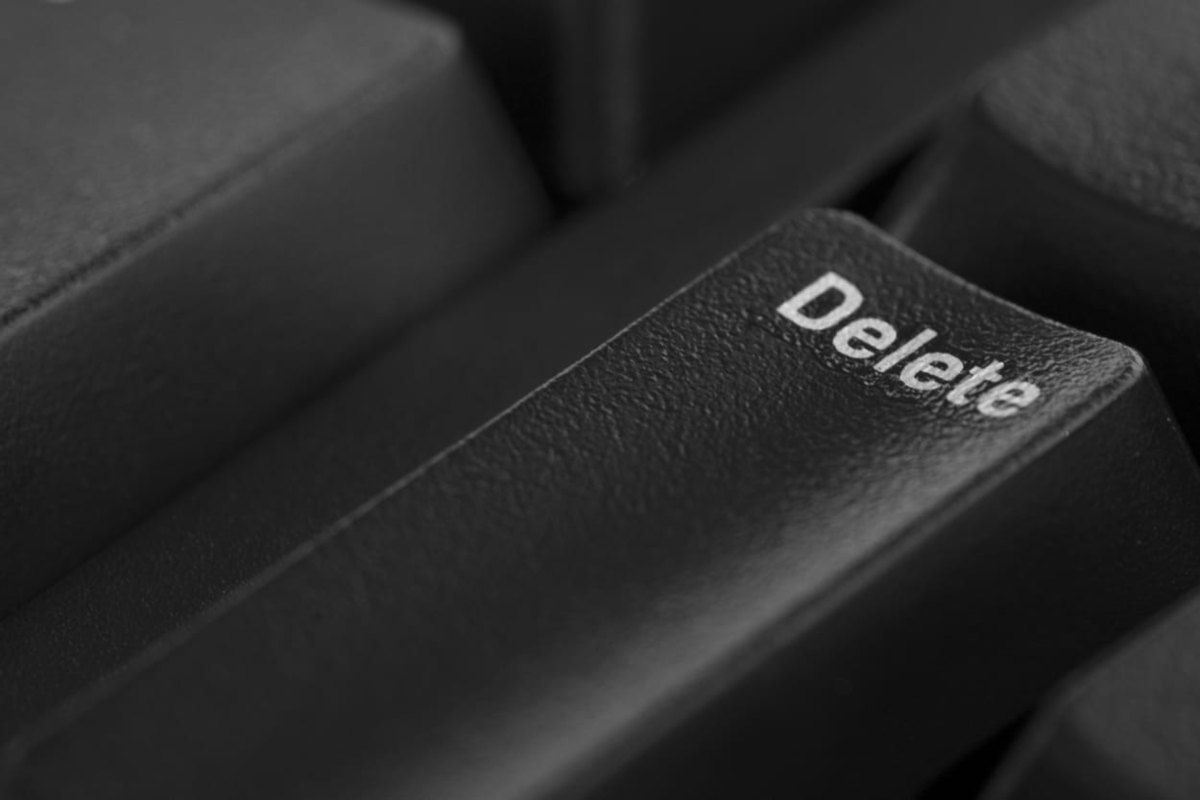 Want to delete your past online activity?  The right site for you