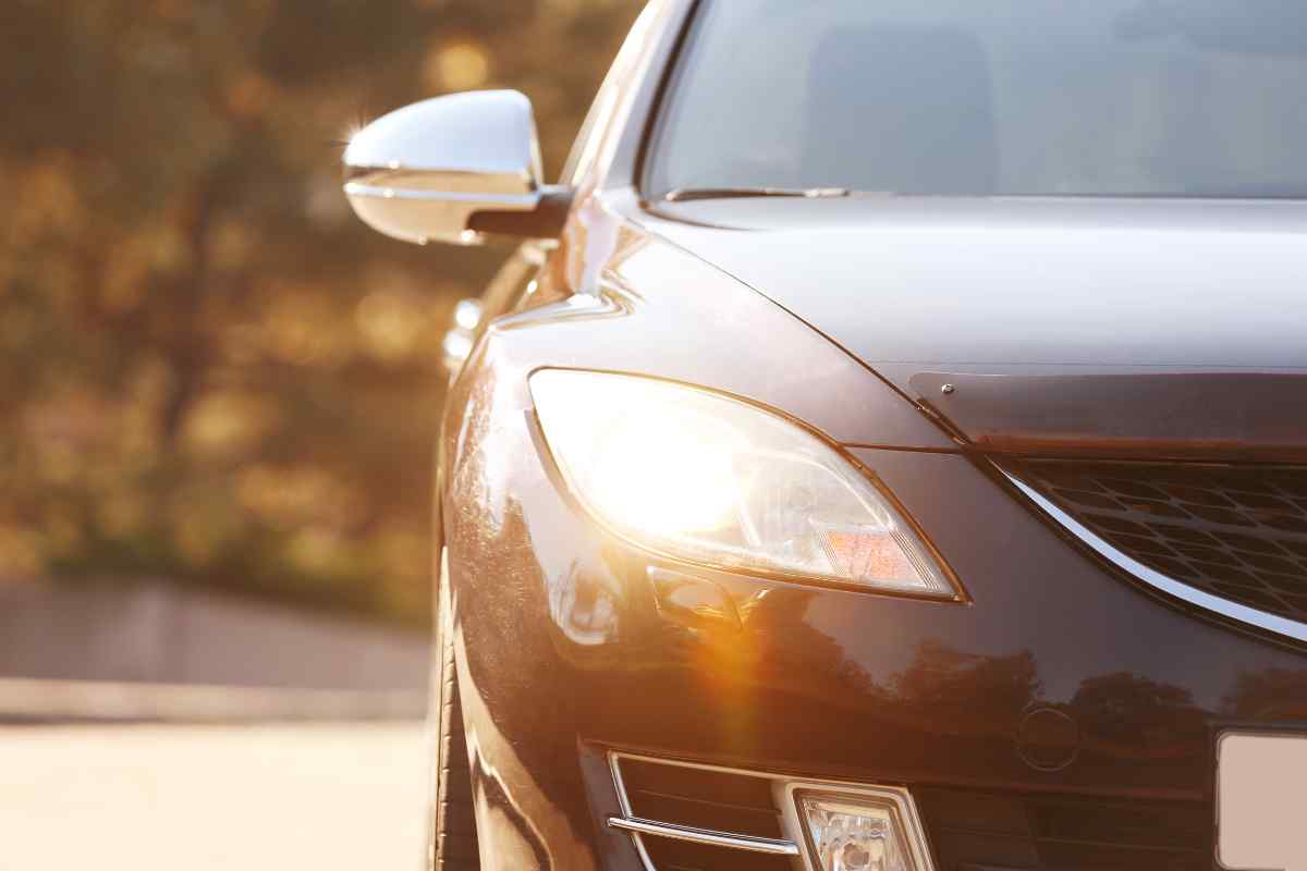 Faro automobile funzione segreta