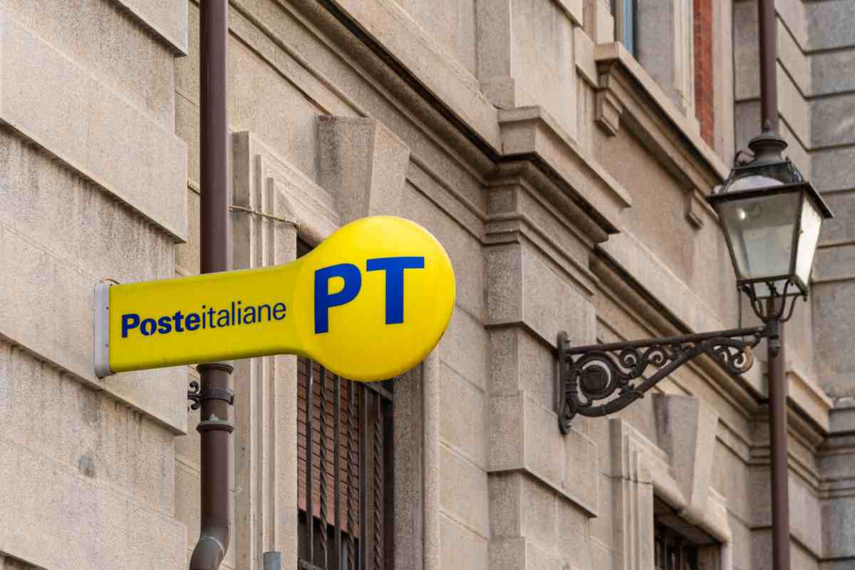 Poste Italiane, in arrivo oltre mille assunzioni. Come candidarsi