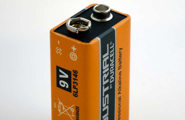 batteria alcalina
