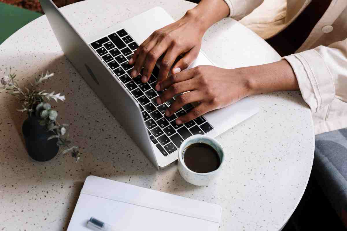 Controllare account collegati all'email come fare 