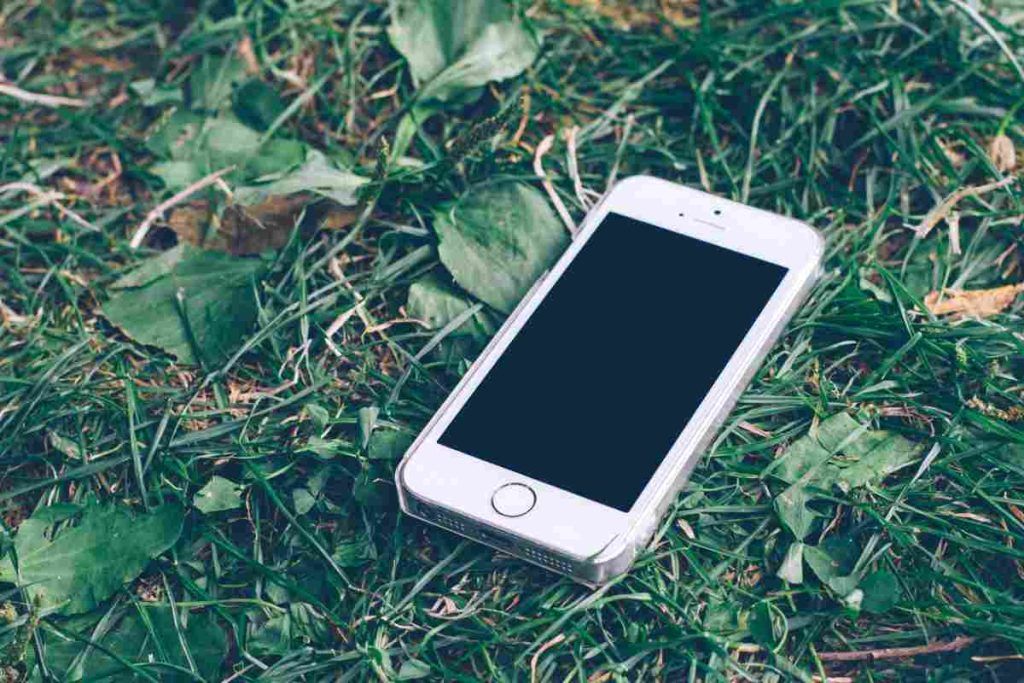 Hai perso il tuo iPhone? Cosa devi fare (subito) per bloccare lo smartphone